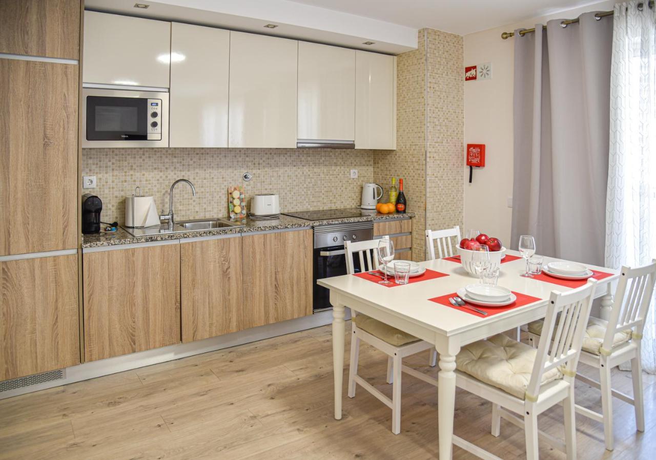 Apartamento Elegante Com Garagem E Piscina Na Praia Da Rocha Portimão Exterior foto
